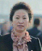 环绕着如许的现实难